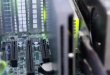 ФАС вводит санкции против Петербурга и Росэлторга в борьбе за серверы fas vvodit sankczii protiv peterburga i roseltorga v borbe za servery-todey-ru-0