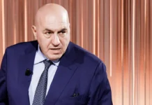 Гвидо Крозетто заявил, что возврат Крыма и утраченных областей невозможен gvido krozetto zayavil chto vozvrat kryma i utrachennyh oblastej nevozmozhen-todey-ru-0