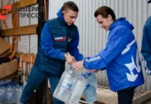 Как «Единая Россия» поддерживает СВО и возрождает Донбасс уже три года kak edinaya rossiya podderzhivaet svo i vozrozhdaet donbass uzhe tri goda-todey-ru-0