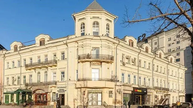 Инвесторы могут приобрести на торгах три нежилых помещения в трех районах Москвы