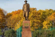 Мичуринский сад на ВДНХ в Москве становится живой историей ученого michurinskij sad na vdnh v moskve stanovitsya zhivoj istoriej uchenogo-todey-ru-0