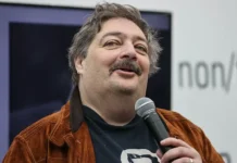 Минюст РФ и Дмитрий Быков о подаче апелляции на приговор писателю minyust rf i dmitrij bykov o podache apellyaczii na prigovor pisatelyu-todey-ru-0