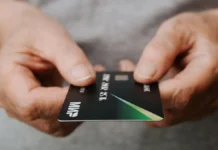 v moskve zaderzhan muzhchina za ispolzovanie chuzhoj karty na stanczii lyublino-todey-ru-0