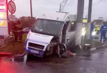 v tule nachato rassledovanie dtp s tramvaem i marshrutkami na proletarskom mostu-todey-ru-0