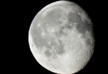 Александр Лазуткин и NASA поделились мнениями о Луне и Ким Кардашьян aleksandr lazutkin i podelilis mneniyami o lune i kim kardashyan-todey-ru-0