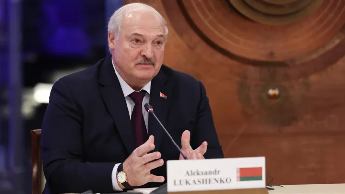 aleksandr lukashenko priglashaet ukrainczev v belorussiyu na fone rastushhej napryazhennosti-todey-ru-0