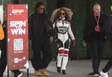 Бейонсе в Louis Vuitton ослепила на Гран-при Формулы-1 в Лас-Вегасе! bejonse v oslepila na granpri formuly1 v lasvegase-todey-ru-0