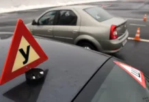 Игорь Моржаретто и Александр Холодов обсудили экзамены на права в МВД России igor morzharetto i aleksandr holodov obsudili ekzameny na prava v mvd rossii-todey-ru-0