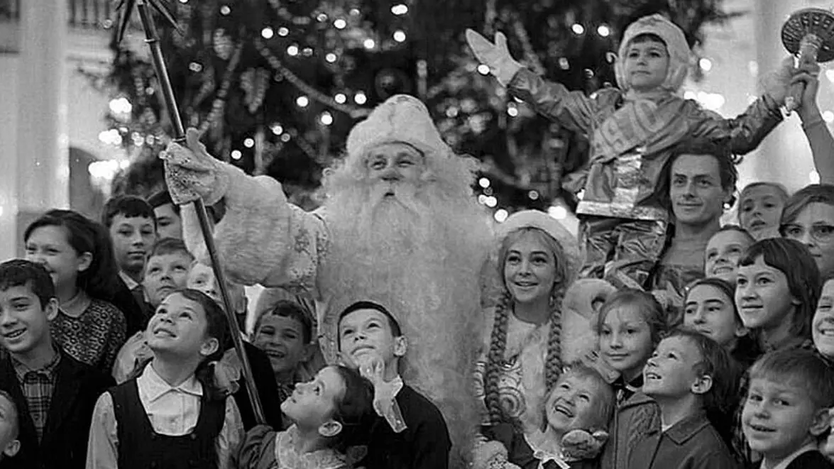 Настоящая магия Советской елки воскреснет в центре Москвы