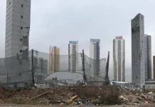 Лев Воропаев объяснил порядок компенсации ущерба автовладельцам Снежкома в Красногорске lev voropaev obyasnil poryadok kompensaczii ushherba avtovladelczam snezhkoma v krasnogorske-todey-ru-0