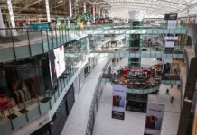 Отец подростка, устроившего поджог в Авиапарке, считает сына жертвой otecz podrostka ustroivshego podzhog v aviaparke schitaet syna zhertvoj-todey-ru-0