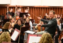 Премьера «Бетховен REMIX» от Уральского оркестра в Свердловской филармонии premera bethoven ot uralskogo orkestra v sverdlovskoj filarmonii-todey-ru-0