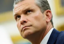 США нанесли удар по судну, подтверждая успех Пита Хегсета и Дональда Трампа ssha nanesli udar po sudnu podtverzhdaya uspeh pita hegseta i donalda trampa-todey-ru-0