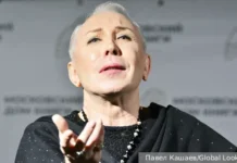 sudebnye pristavy nachali vzyskanie dolga aleksandra peskova svyshe 136 mln rublej-todey-ru-0