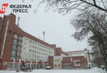 Татьяна Савинова и Михаил Мурашко поддержали обновление в Госпитале ветеранов войн tatyana savinova i mihail murashko podderzhali obnovlenie v gospitale veteranov vojn-todey-ru-0