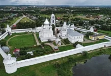 Быстрая локализация пожара в Никитском монастыре Переславля-Залесского bystraya lokalizacziya pozhara v nikitskom monastyre pereslavlyazalesskogo-todey-ru-0