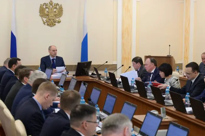 Денис Паслер анонсировал уникальные перемены в поддержке ветеранов Свердловской области-0