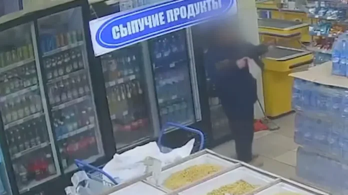 denis pushilin nagradil policziyu dnr za geroicheskoe zaderzhanie strelka v petrovskom rajone-todey-ru-0