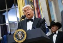 donald tramp vyskazal optimizm i dzhentlmenstvo na zasedanii v belom dome s podderzhkoj dzheya di vensa-todey-ru-0