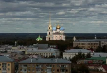 Голландский блогер Махил Снейп восхищается Рязанью и её Успенским собором gollandskij bloger mahil snejp voshishhaetsya ryazanyu i eyo uspenskim soborom-todey-ru-0