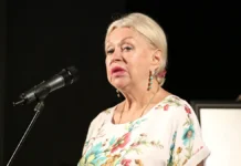 Людмила Поргина и Николай Караченцов опровергли слухи о госпитализации lyudmila porgina i nikolaj karachenczov oprovergli sluhi o gospitalizaczii-todey-ru-0