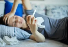 Петр Чумаков делает оптимистичный прогноз по гонконгскому гриппу petr chumakov delaet optimistichnyj prognoz po gonkongskomu grippu-todey-ru-0