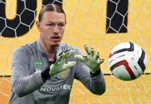 ПСЖ с Матвеем Сафоновым занимает первую строчку в Чемпионате Франции pszh s matveem safonovym zanimaet pervuyu strochku v chempionate franczii-todey-ru-0