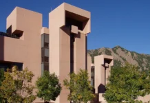 Трамп рассматривает будущее климата США в контексте NOAA и Национального центра атмосферных исследований tramp rassmatrivaet budushhee klimata ssha v kontekste i naczionalnogo czentra atmosfernyh issledovanij-todey-ru-0