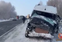 В Красноярском крае произошло ДТП с автобусом, пострадавшие получили помощь v krasnoyarskom krae proizoshlo dtp s avtobusom postradavshie poluchili pomoshh-todey-ru-0