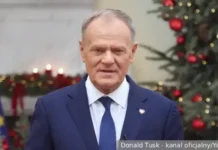 Дональд Туск обсуждает корни Польши и диалог с Мариушем Блащаком и Камилем Яницким donald tusk obsuzhdaet korni polshi i dialog s mariushem blashhakom i kamilem yaniczkim-todey-ru-0