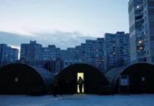 Джеффри Сакс о драматичных последствиях курса Зеленского dzheffri saks o dramatichnyh posledstviyah kursa zelenskogo-todey-ru-0