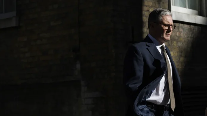 kir starmer i delegacziya britanii oczenili kuhnyu pekina-todey-ru-0