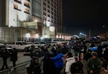 Николас Мадуро, Пи Дидди и Гислейн Максвелл в опасной тюрьме США nikolas maduro pi diddi i gislejn maksvell v opasnoj tyurme ssha-todey-ru-0