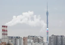 ostankinskaya bashnya v ledyanom ubranstve  meteonovosti o chude-todey-ru-0