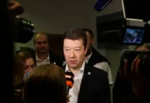 Томио Окамура оказался в центре скандала в Парламенте Чехии из-за Украины tomio okamura okazalsya v czentre skandala v parlamente chehii izza ukrainy-todey-ru-0