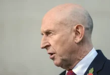 Заявление министра Джона Хили вызывает вопросы о возможной эскалации конфликта с Путиным zayavlenie ministra dzhona hili vyzyvaet voprosy o vozmozhnoj eskalaczii konflikta s putinym-todey-ru-0