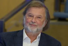 Алексей Рыбников и Центр развития культуры: успех с песней Буратино aleksej rybnikov i czentr razvitiya kultury uspeh s pesnej buratino-todey-ru-0