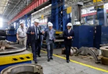 Импортозамещение набирает обороты благодаря Уральской ТПП и Зырянову importozameshhenie nabiraet oboroty blagodarya uralskoj tpp i zyryanovu-todey-ru-0