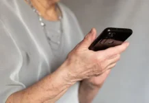 Петербурженка разоблачила мошенников и вновь обрела доверие peterburzhenka razoblachila moshennikov i vnov obrela doverie-todey-ru-0