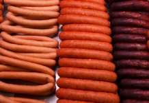 Роспотребнадзор: Магнит отзывает сардельки МПК «Ресурс» rospotrebnadzor magnit otzyvaet sardelki mpk resurs-todey-ru-0