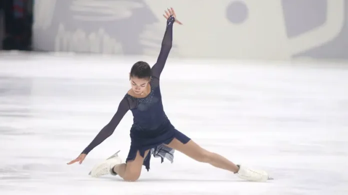 adeliya petrosyan vdohnovenno otkatala chetvernoj tulup na kubke kanala-todey-ru-0