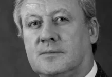 Дмитрий Твердохлебов-от ГИТИСа до Московского театра оперетты dmitrij tverdohlebovot gitisa do moskovskogo teatra operetty-todey-ru-0