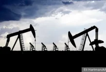 Игорь Юшков: Рост цен на нефть – временное явление igor yushkov rost czen na neft vremennoe yavlenie-todey-ru-0