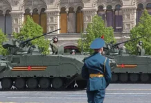 Кремль назвал дату проведения репетиции Парада Победы в Москве kreml nazval datu provedeniya repeticzii parada pobedy v moskve-todey-ru-0