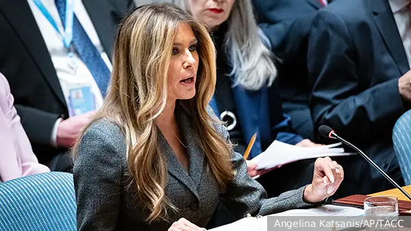 Дипломат указал Мелании Трамп на смертельный удар США по иранской школе