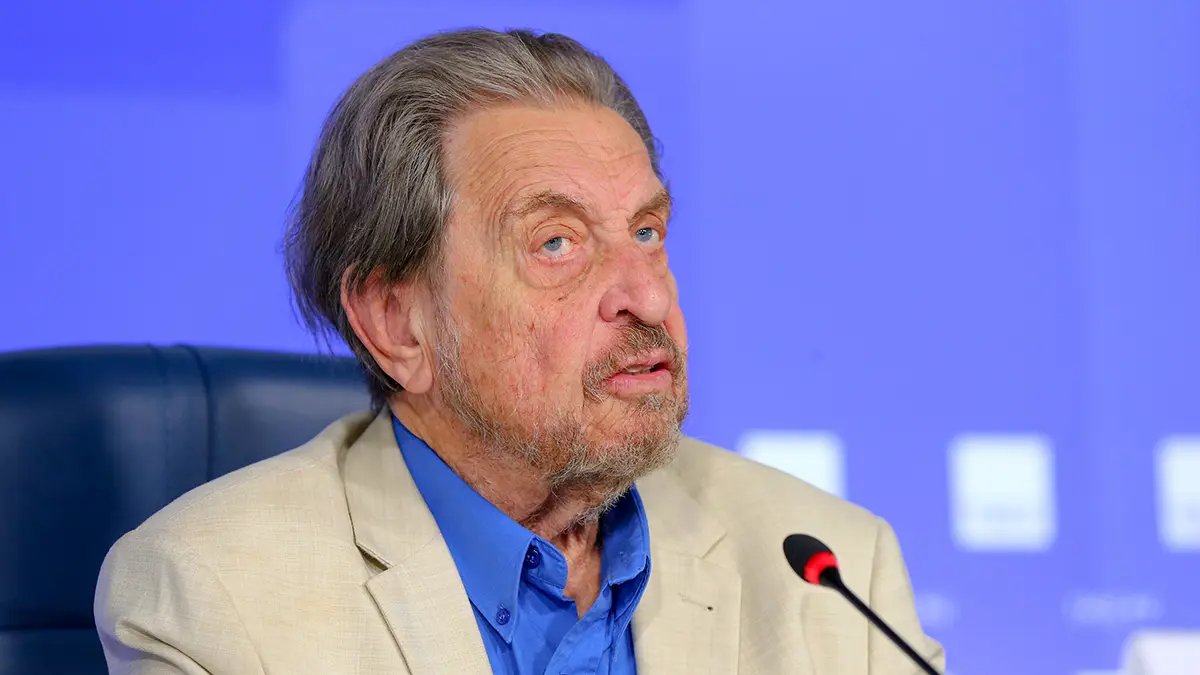 Отец Илона Маска Эррол назвал Вашингтон «гетто» в сравнении с Москвой