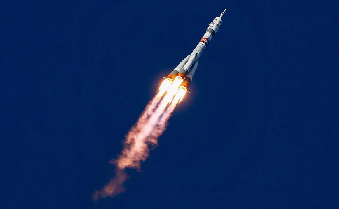 Запуск ракеты-носителя  Союз-2.1а  с кораблем  Союз МС-28  с космодрома Байконур, Казахстан, 27 ноября 2025 года (Сергей Савостьянов / ТАСС)
