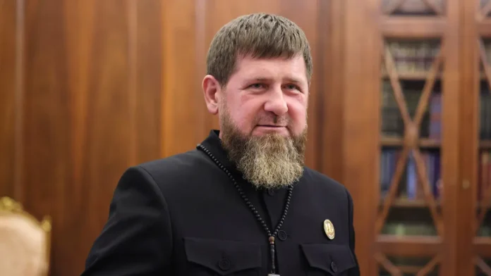 kadyrov i ego koshka pod priczelom sankczij zapada-todey-ru-0