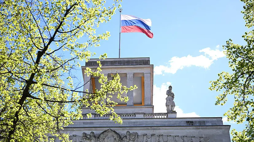 Посольство России в ФРГ назвало попытки нивелировать символы Победы кощунством