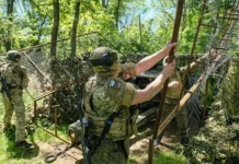 rossijskaya armiya nastupaet na konstantinovku  vsu priznayut tyazhest situaczii v dnr-todey-ru-0